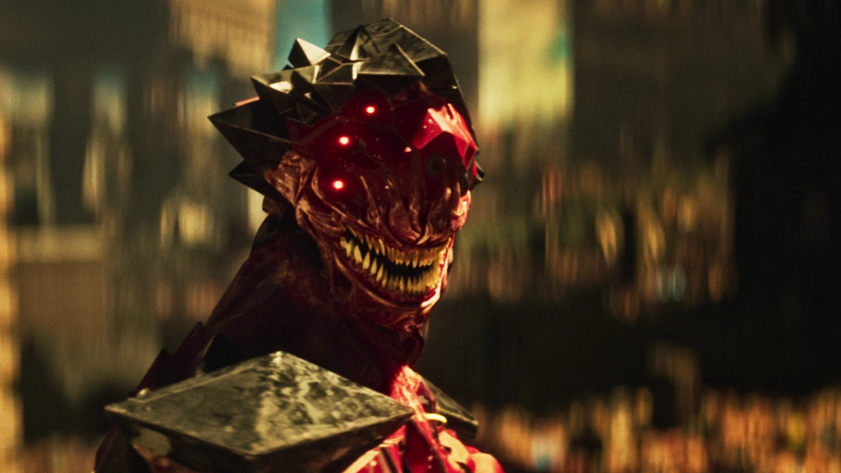 Robot with teeth in Babiru.