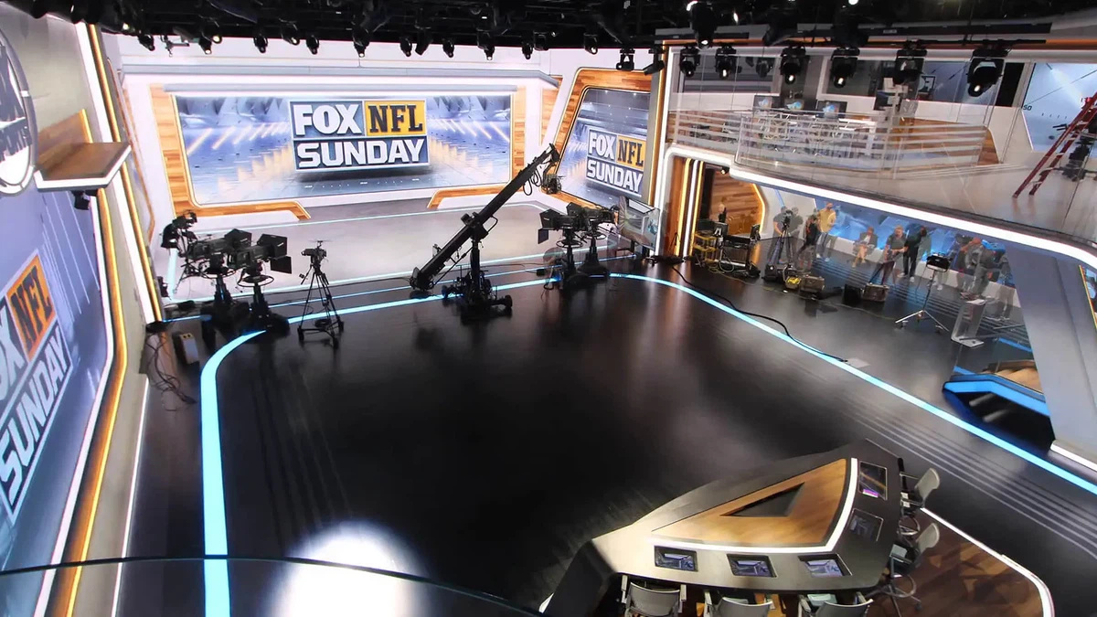 Fox NFL Sunday behind the scenes screenshot