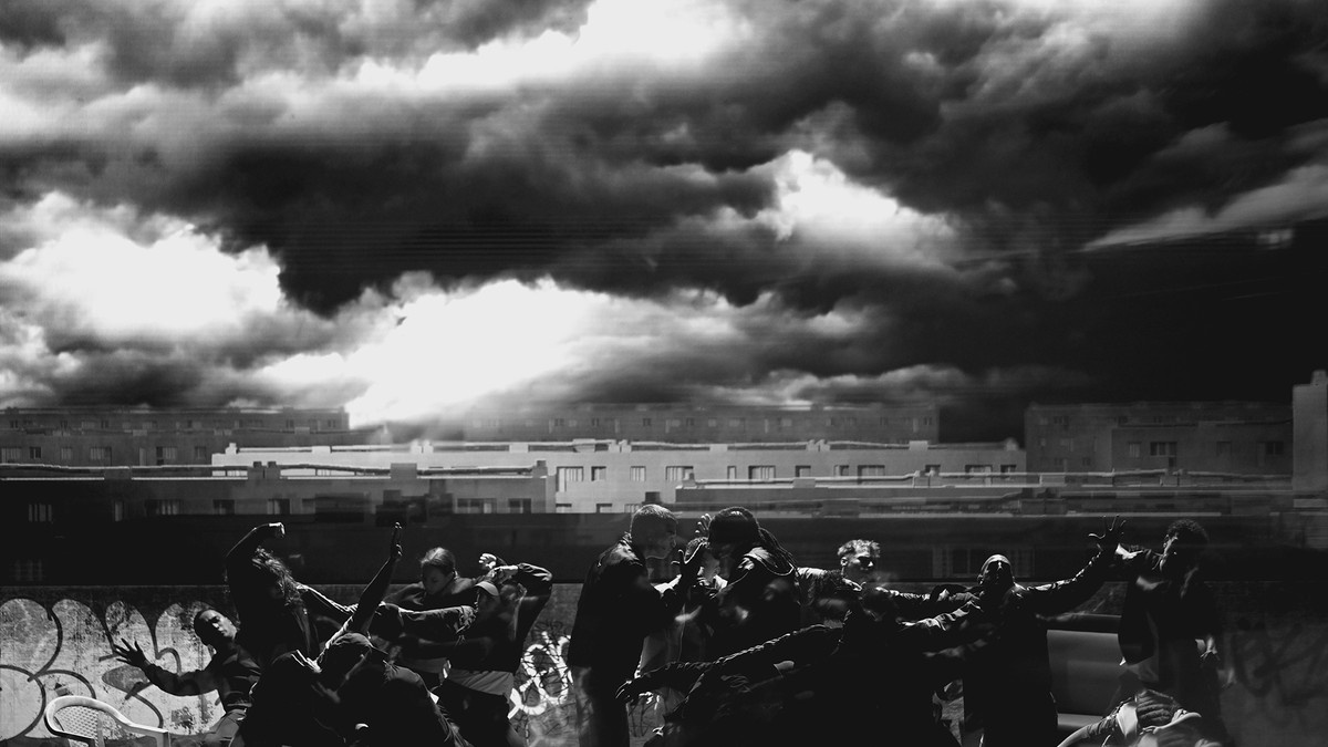 Urban dance against moody backdrop in ‘La Haine: Jusqu’ici rien n’a changé’.