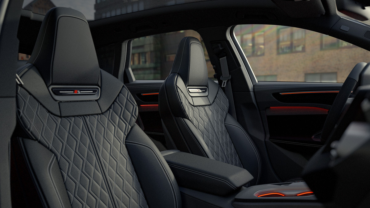 Leather seat detailing in a Porsche rendered in UE5.
